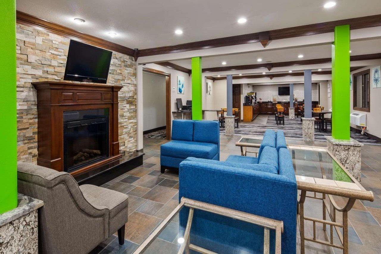 Ramada By Wyndham Cedar Rapids South Hotel Kültér fotó