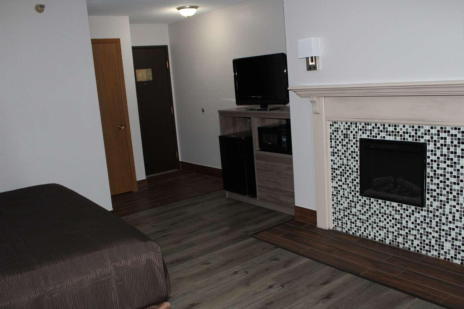 Ramada By Wyndham Cedar Rapids South Hotel Kültér fotó